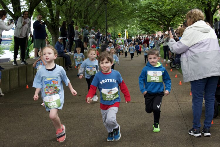 Tiny Tots Take Off At Tot Trot